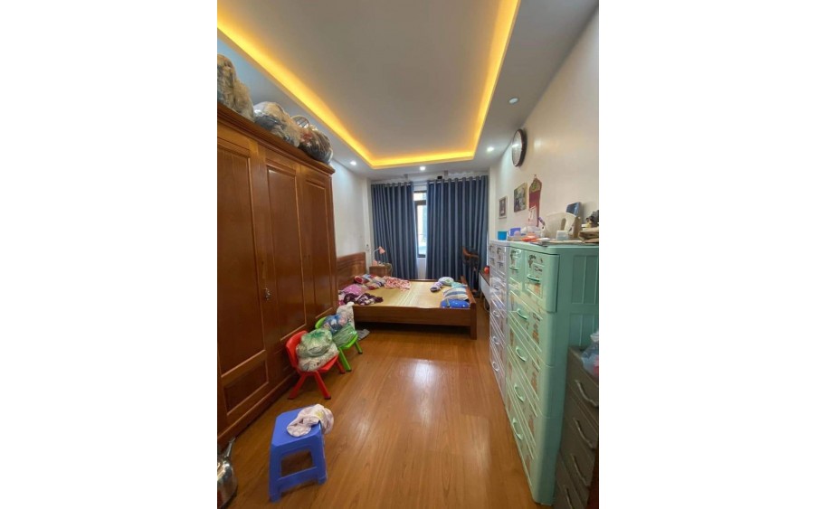 BÁN NHANH nhà ngõ 398 Phố Trương Định, Kim Đồng 34m2 x 5T, 50m ra MP, gần Trương Định Plaza hơn 3 tỷ